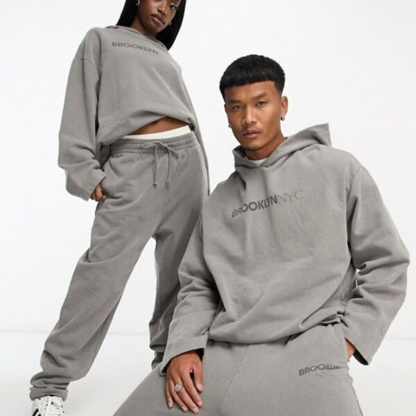 Sweatpants and Joggers Thumbnail